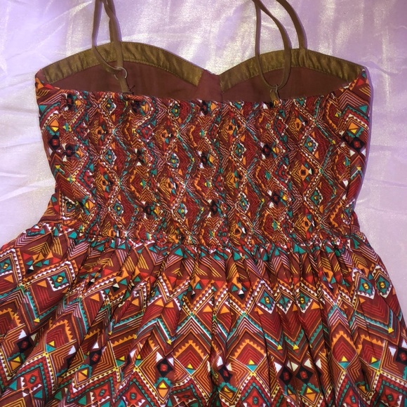 Like new teen dress - Picture 4 of 5